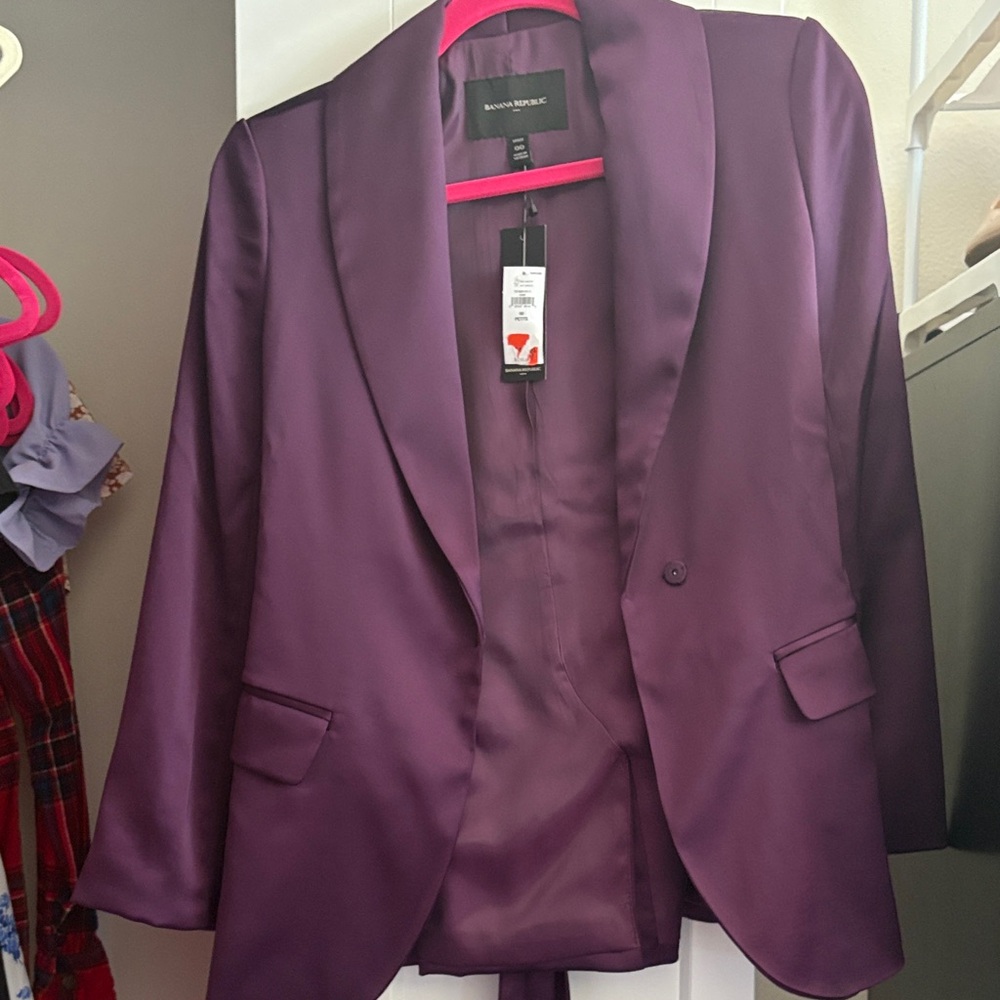 Banana Republic Purple Sport Coat for a Stylish Statement